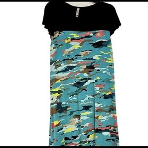 Pieces Kensie Dress size Medium